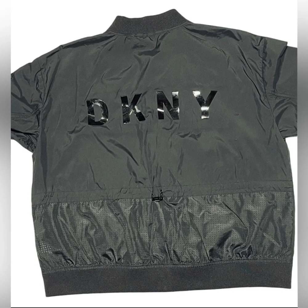 DKNY SPORT ZIP-UP WINDBREAKER JACKET LOGO DRAWSTRING UNISEX BLACK COLOR SZ LARGE